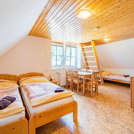 V Zatisi Apartment