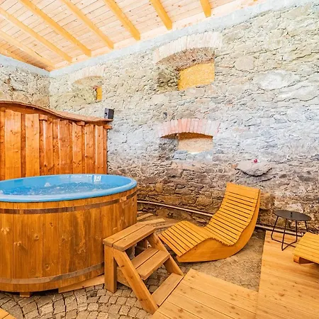 V Zátiší Apartmán *