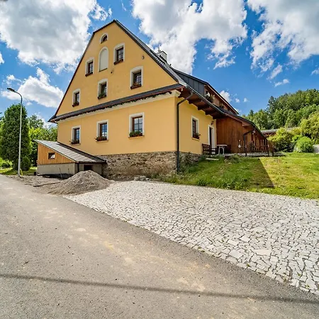 Apartment V Zatisi *